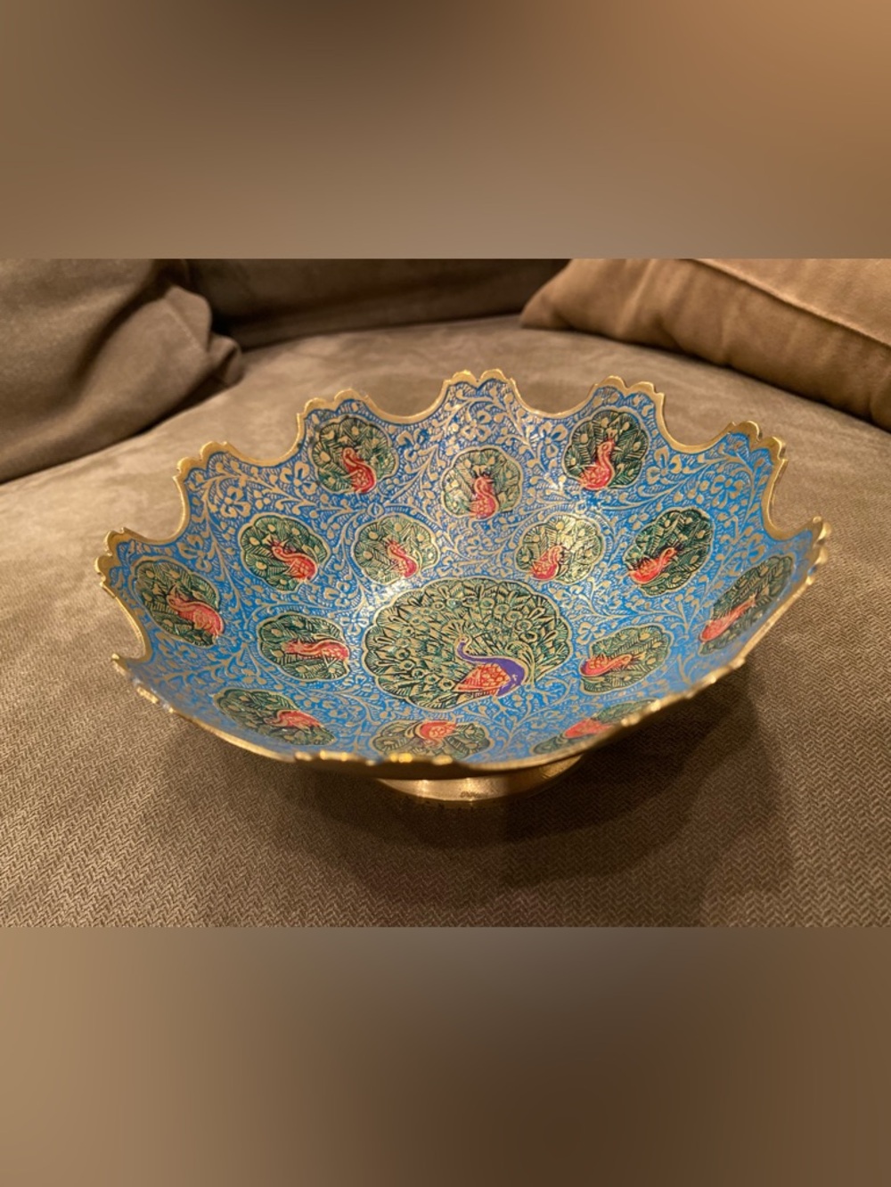 Hand Crafted Metal Brass Floral Bowl- Catch All- Keys- Nuts- Fruit  6” - Picture 8 of 9